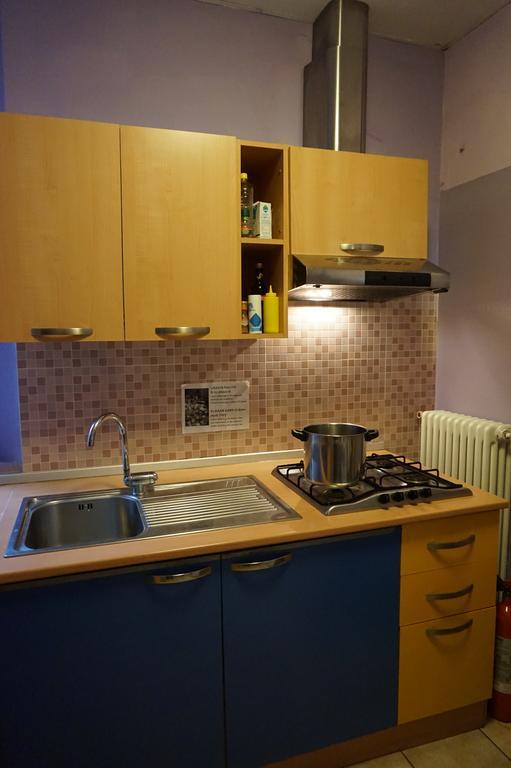 Jammin' Hostel & Bar Римини Екстериор снимка
